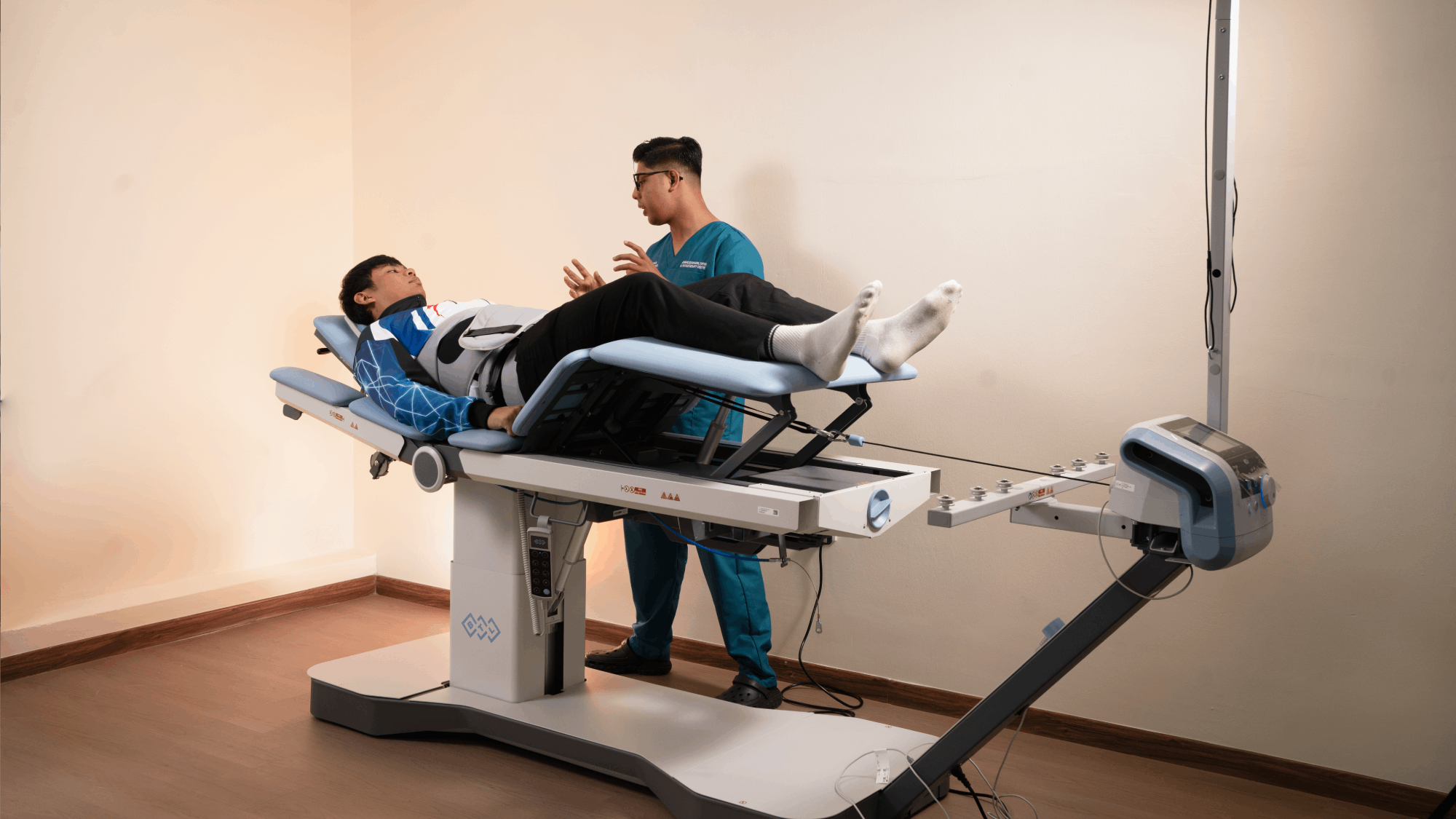 Spine recovery rehabilitation session